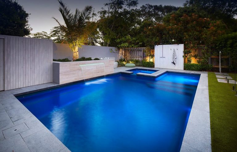 Brooklyn Pool & Spa 7.6m x 4.4m